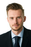 Niko Mäkelä, automyyjä