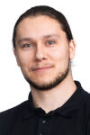 Semi Syrjänen, varaosamyyjä