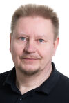 Tapani Haarala , huoltoneuvoja